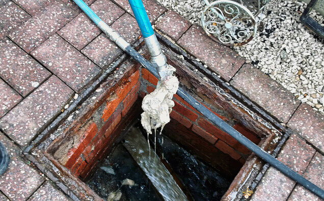 https://plumbercloverdale.com.au/uploads/2025/06/blocked-drains-598620.jpg