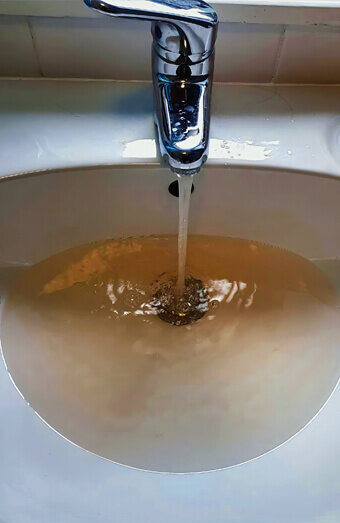 https://plumbercloverdale.com.au/uploads/2025/06/blocked-drains-905984.jpg