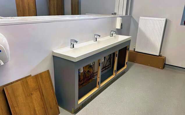 https://plumbercloverdale.com.au/uploads/2025/06/commercial-plumbing-241560.jpg