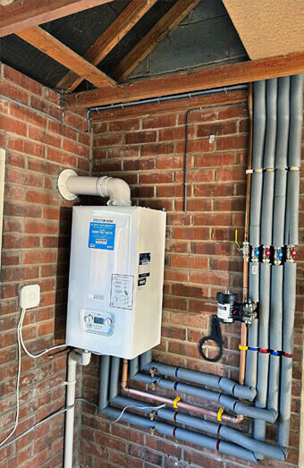 https://plumbercloverdale.com.au/uploads/2025/06/commercial-plumbing-497911.jpg