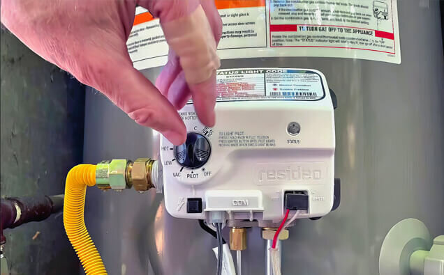 https://plumbercloverdale.com.au/uploads/2025/06/hot-water-576766.jpg
