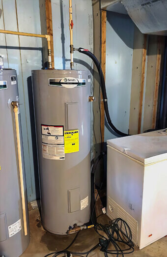 https://plumbercloverdale.com.au/uploads/2025/06/hot-water-727025.jpg